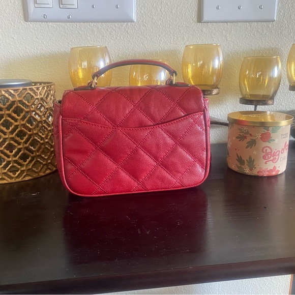 Tory Burch Outlet Small Willa Top Handle! - Picture 7 of 9